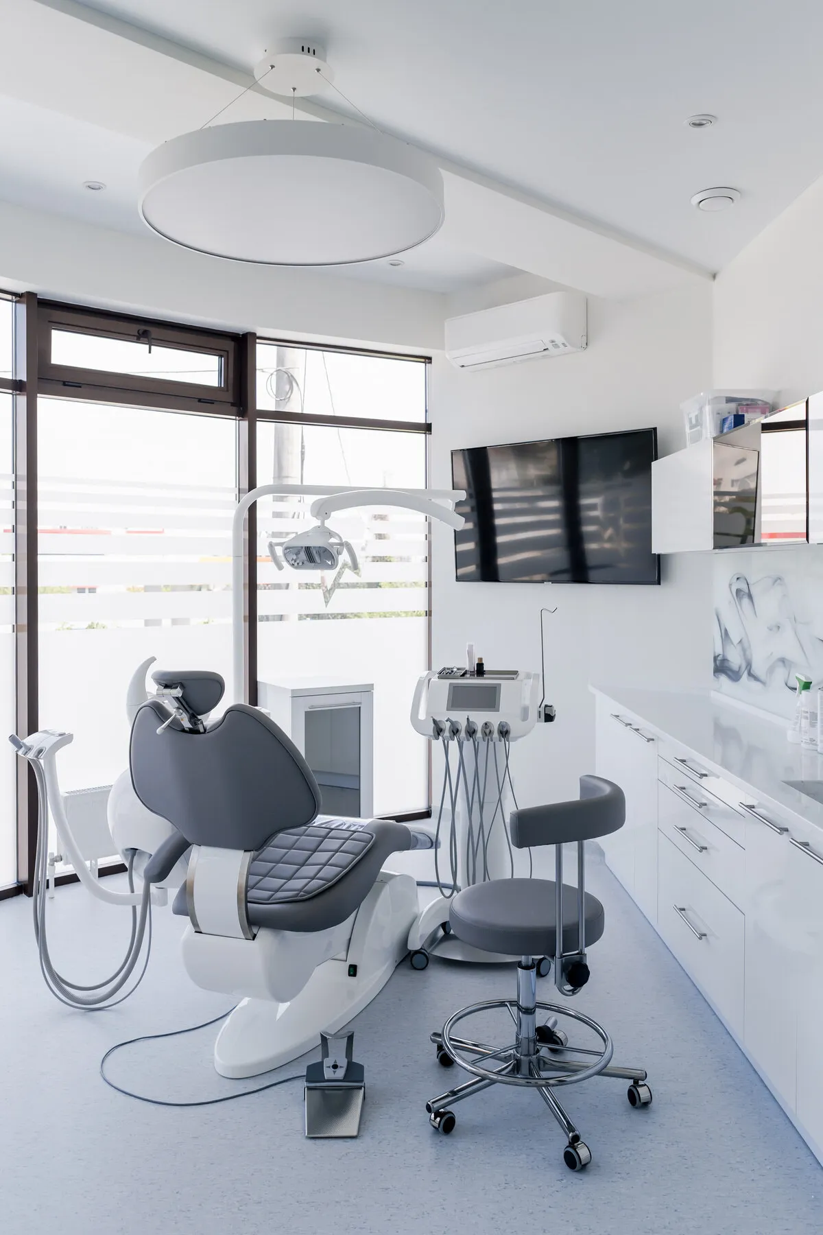 Dental practice operatory